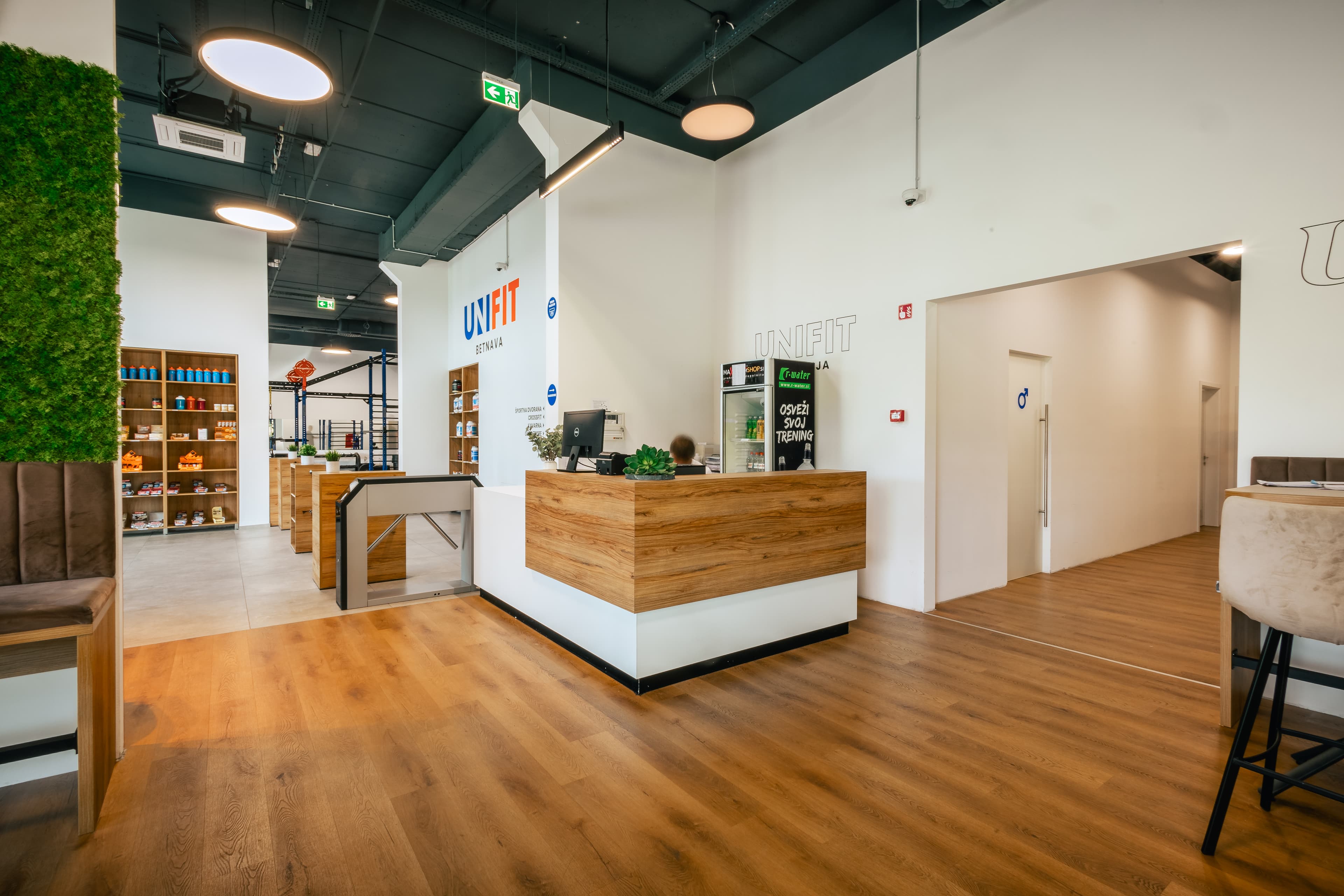 Galerija slika 4